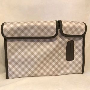 THIRTY ONE Pack N Pull Caddy